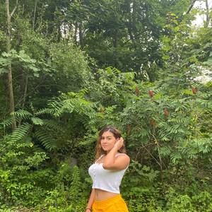 Meet your Posher, Nellianni